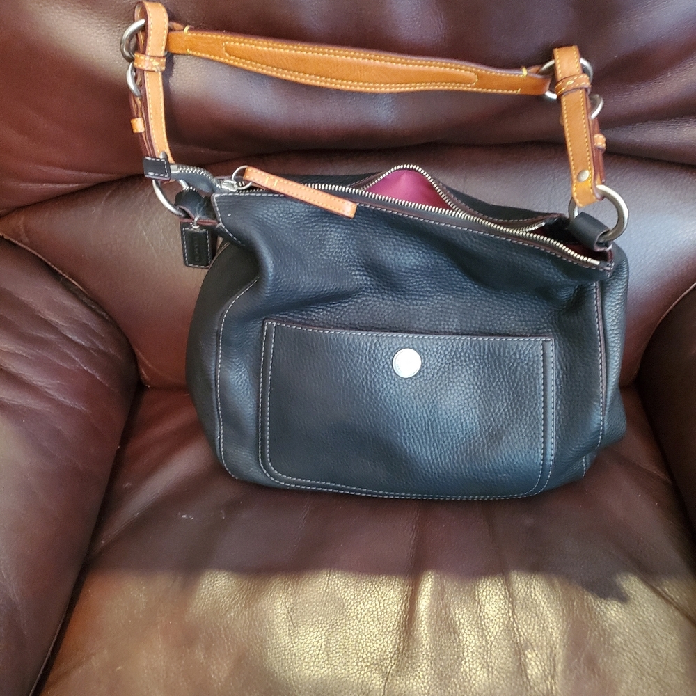 Coach handbag - Picture 4 of 16